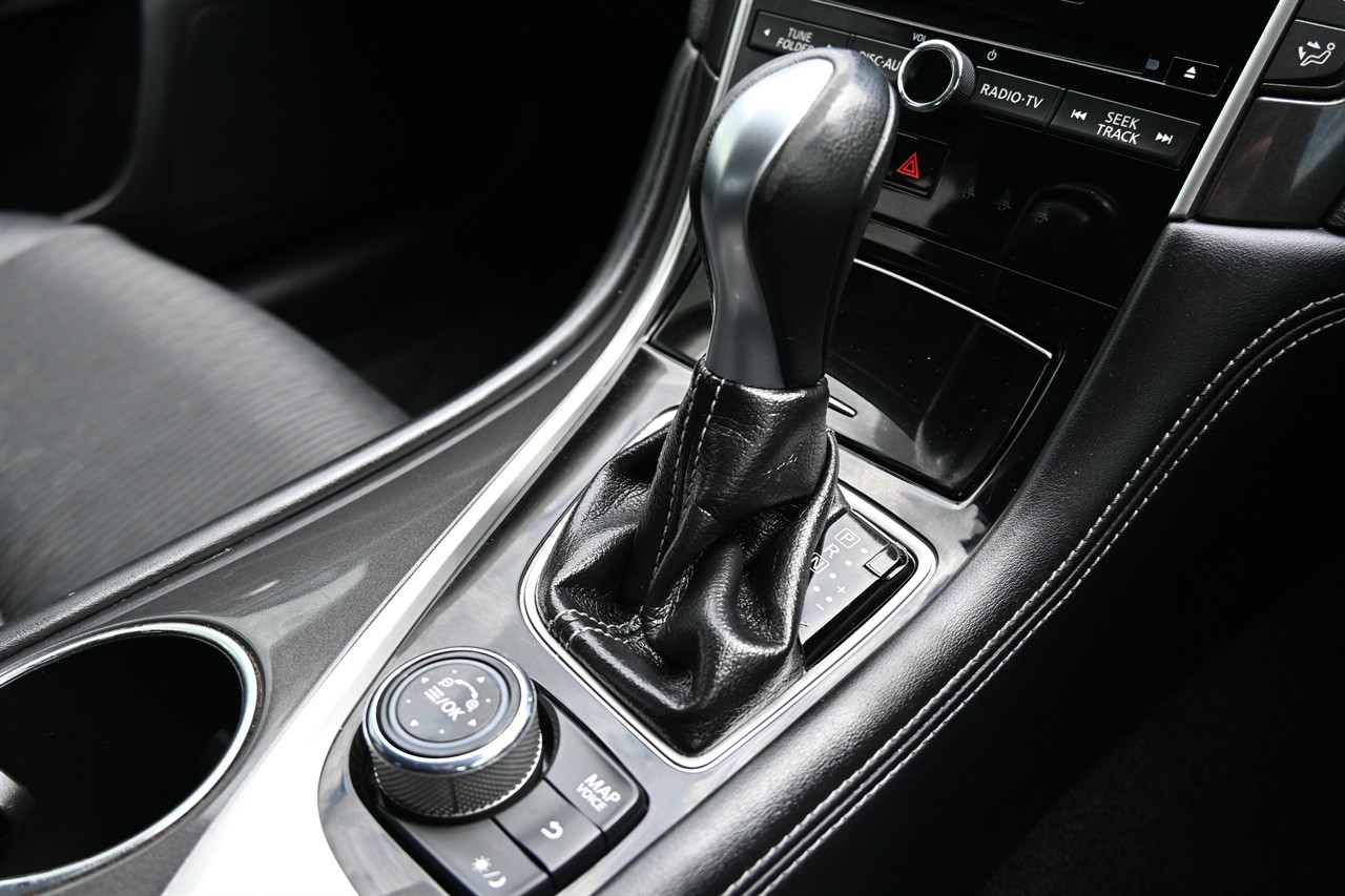2014 Nissan Skyline