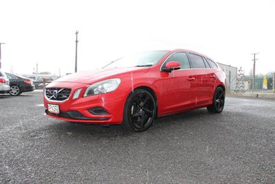 2012 Volvo V60 - Thumbnail