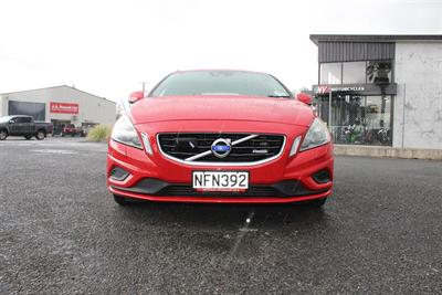 2012 Volvo V60 - Thumbnail