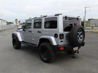 2016 Jeep Wrangler - Thumbnail
