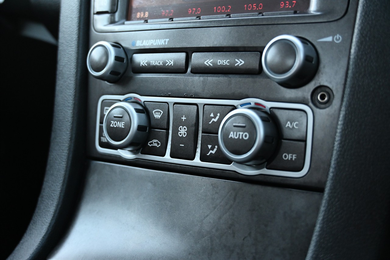 2006 Holden Commodore