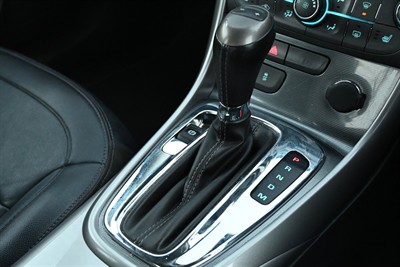 2015 Holden Malibu - Thumbnail