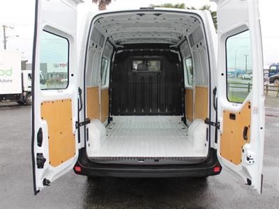 2017 Renault Master - Thumbnail