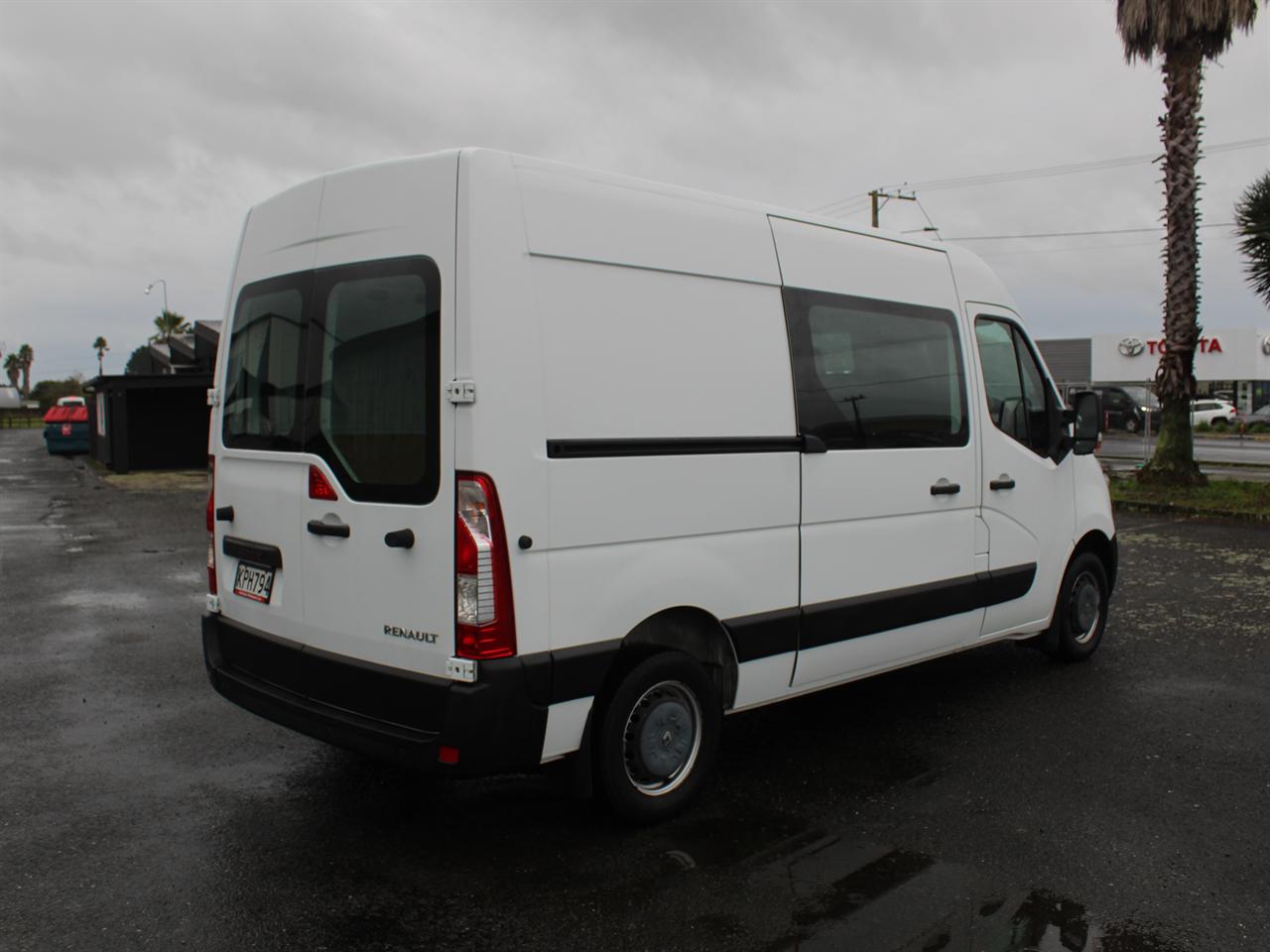 2017 Renault Master