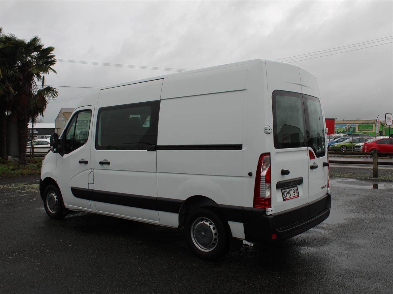 2017 Renault Master