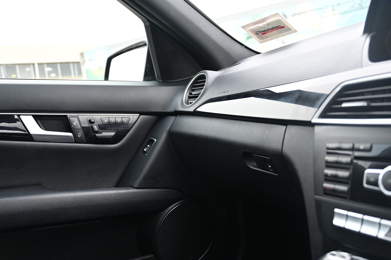 2014 Mercedes-Benz C200