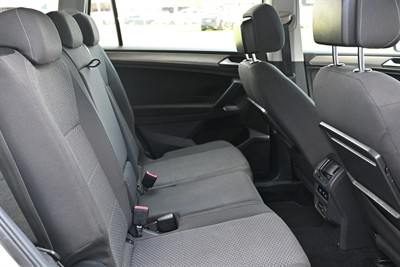 2018 Volkswagen Tiguan - Thumbnail