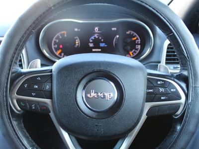 2016 Jeep Grand Cherokee - Thumbnail