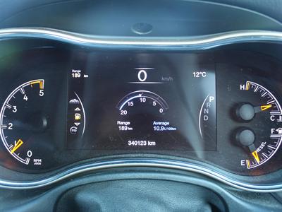 2016 Jeep Grand Cherokee - Thumbnail