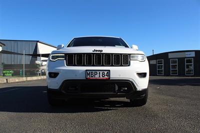 2016 Jeep Grand Cherokee - Thumbnail