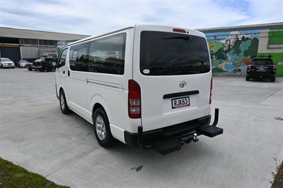 2019 Toyota Hiace - Thumbnail