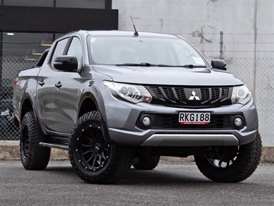 2018 Mitsubishi Triton - Thumbnail