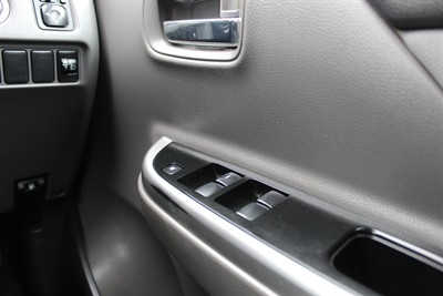 2018 Mitsubishi Triton - Thumbnail