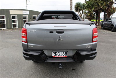 2018 Mitsubishi Triton - Thumbnail