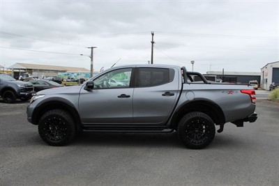 2018 Mitsubishi Triton - Thumbnail