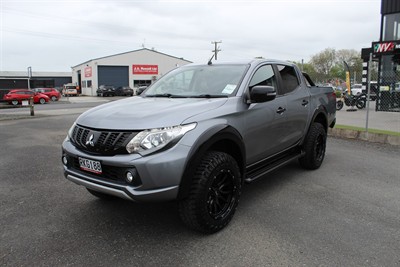 2018 Mitsubishi Triton - Thumbnail