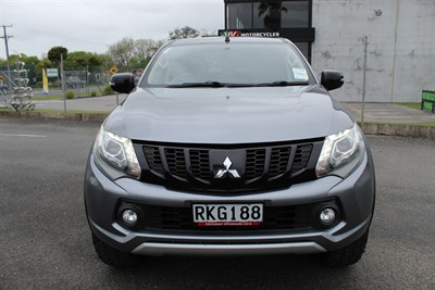 2018 Mitsubishi Triton - Thumbnail