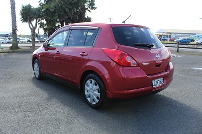 2006 Nissan Tiida - Thumbnail