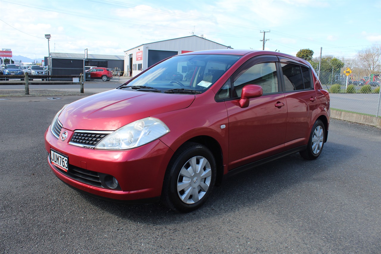 2006 Nissan Tiida