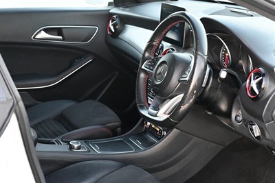 2017 Mercedes-Benz Cla250 - Thumbnail