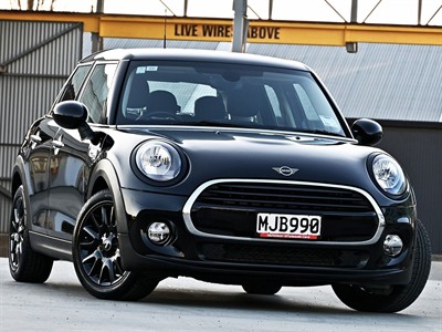 2019 Mini Hatch