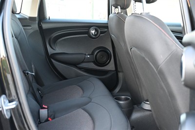 2019 Mini Hatch - Thumbnail