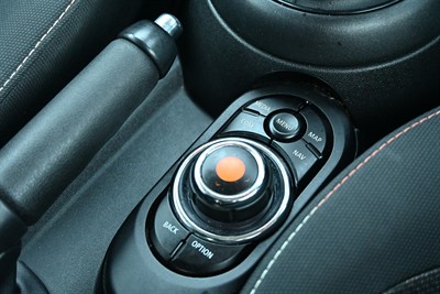 2019 Mini Hatch - Thumbnail