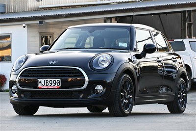 2019 Mini Hatch - Thumbnail