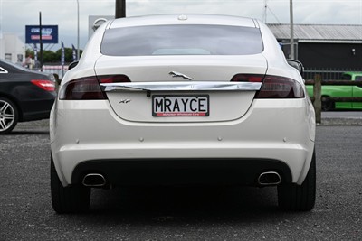 2009 Jaguar Xf - Thumbnail