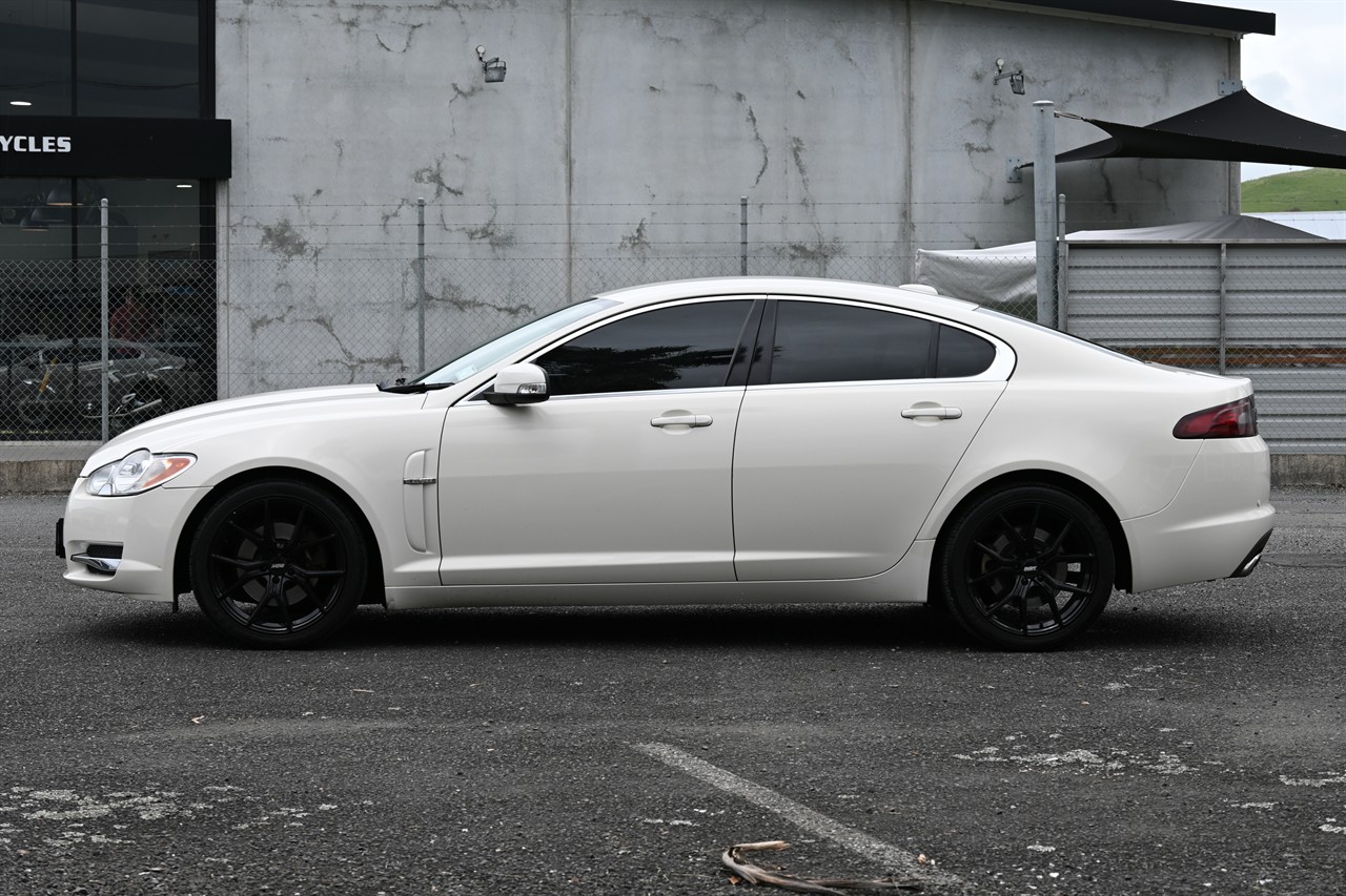 2009 Jaguar Xf